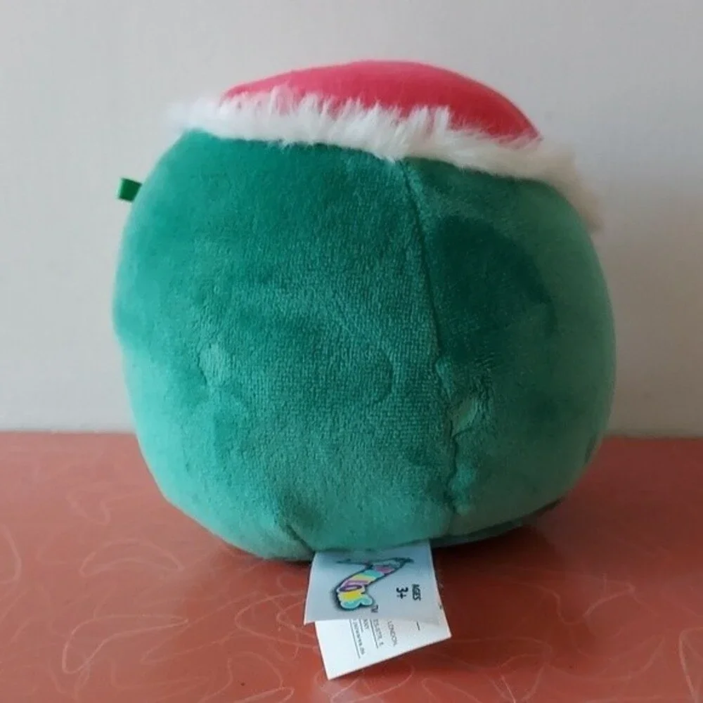 SQUISHMALLOWS AUSTIN THE AVOCADO Santa Hat‎ 4.5